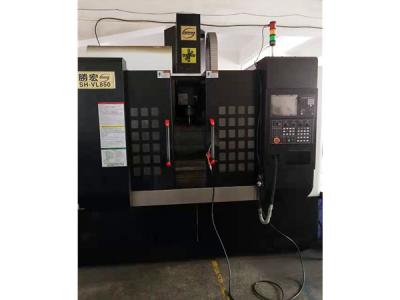 工廠生產(chǎn)設(shè)備